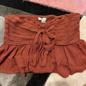 cropped american eagle top, xs